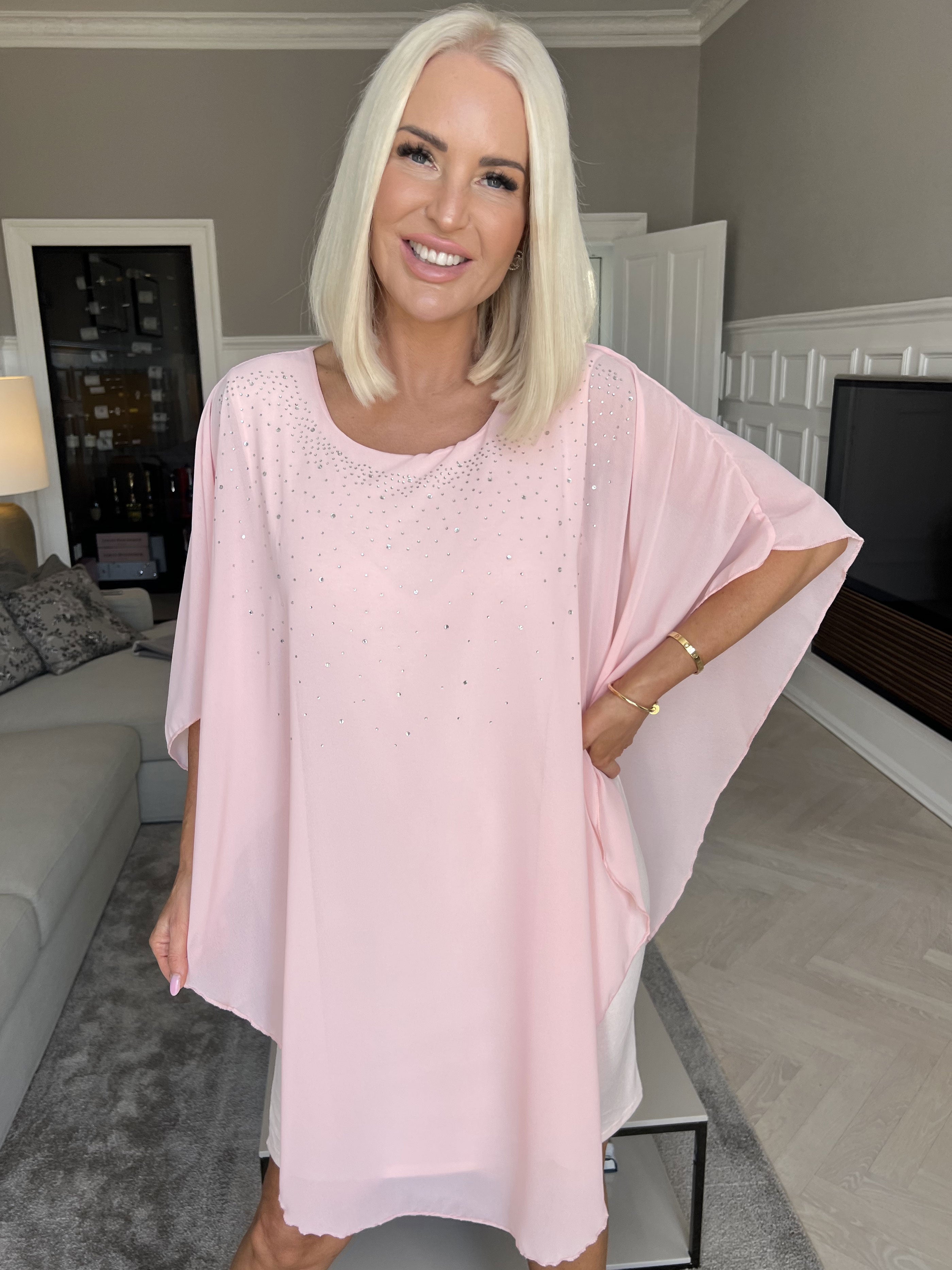 Kenya Crystal - Tunikakjole med chiffonlag og similisten